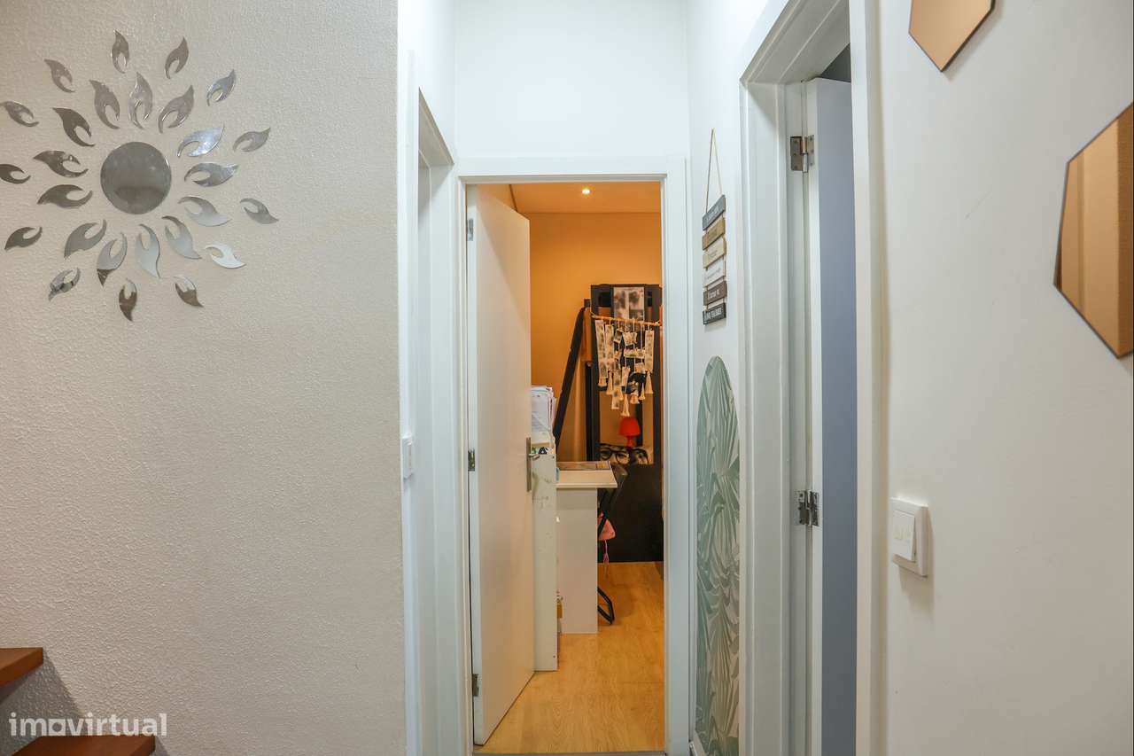 Moradia T3 Renovada em Canidelo-5