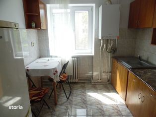 Inchiriez apartament 2 camere Deva, zona Piata Centrala, et 3 mobilat