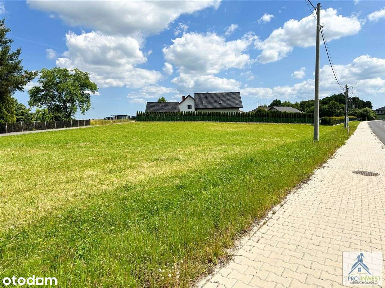 Dom + usługi nieuciążliwe bezpośrednio przy drodze-13