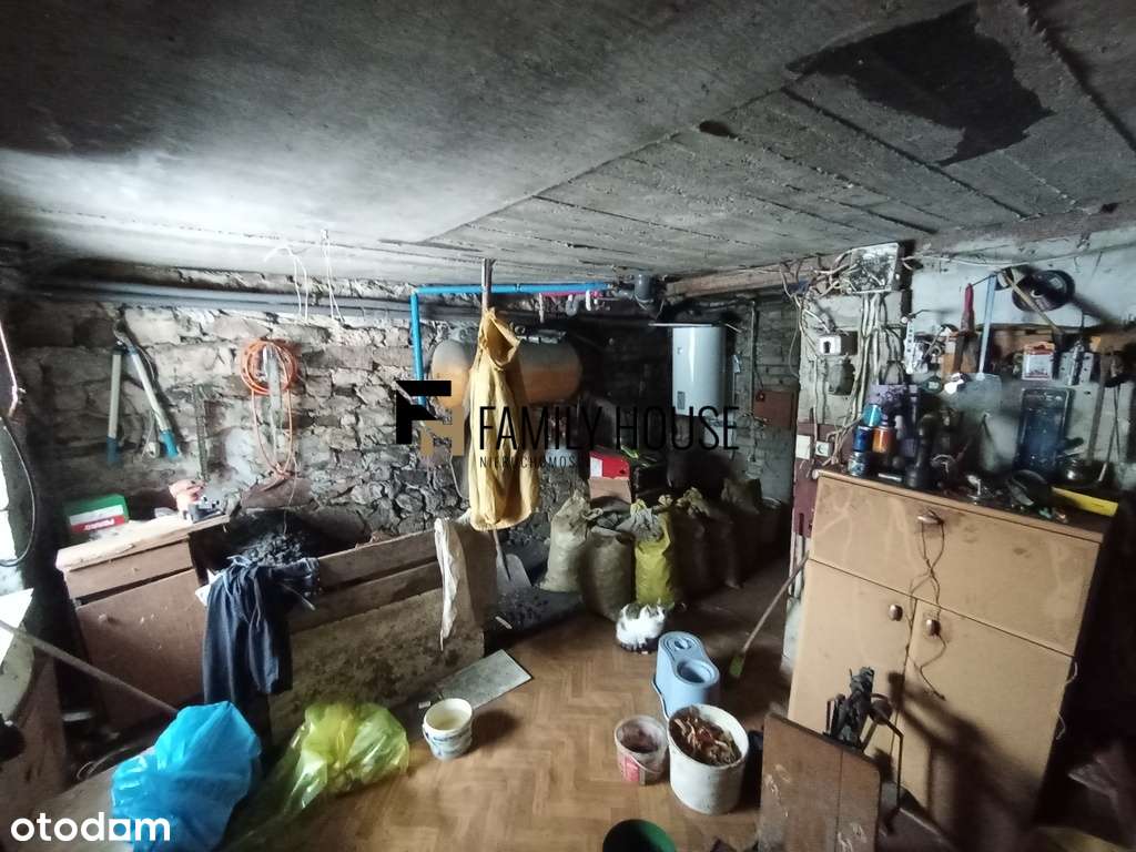 Chęciny Polichno, dom do remontu z nowym piecem.-9