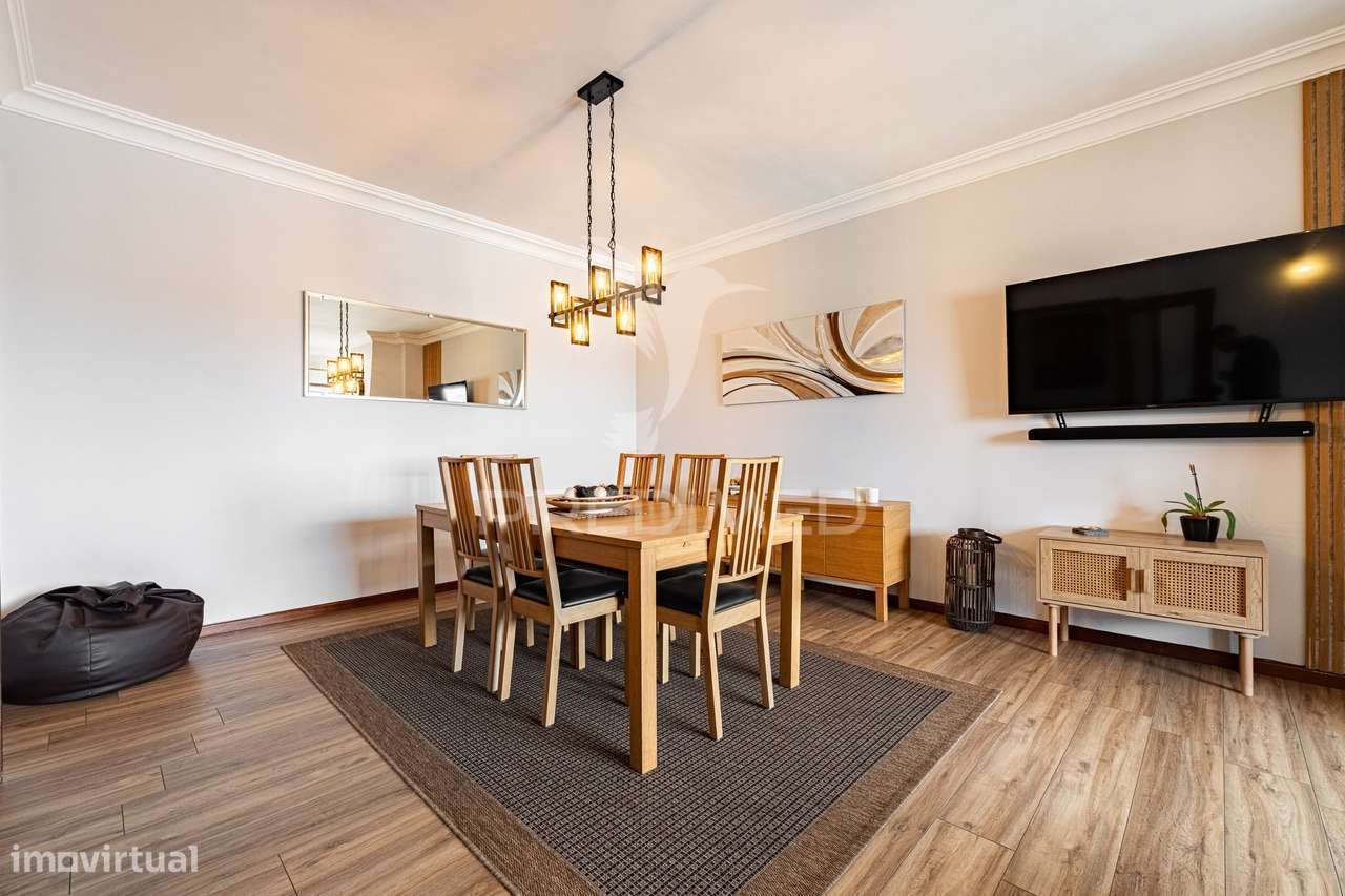 T3 com  lareira, 3 varandas e box em Valbom, Gondomar - Grande imagem: 4/30