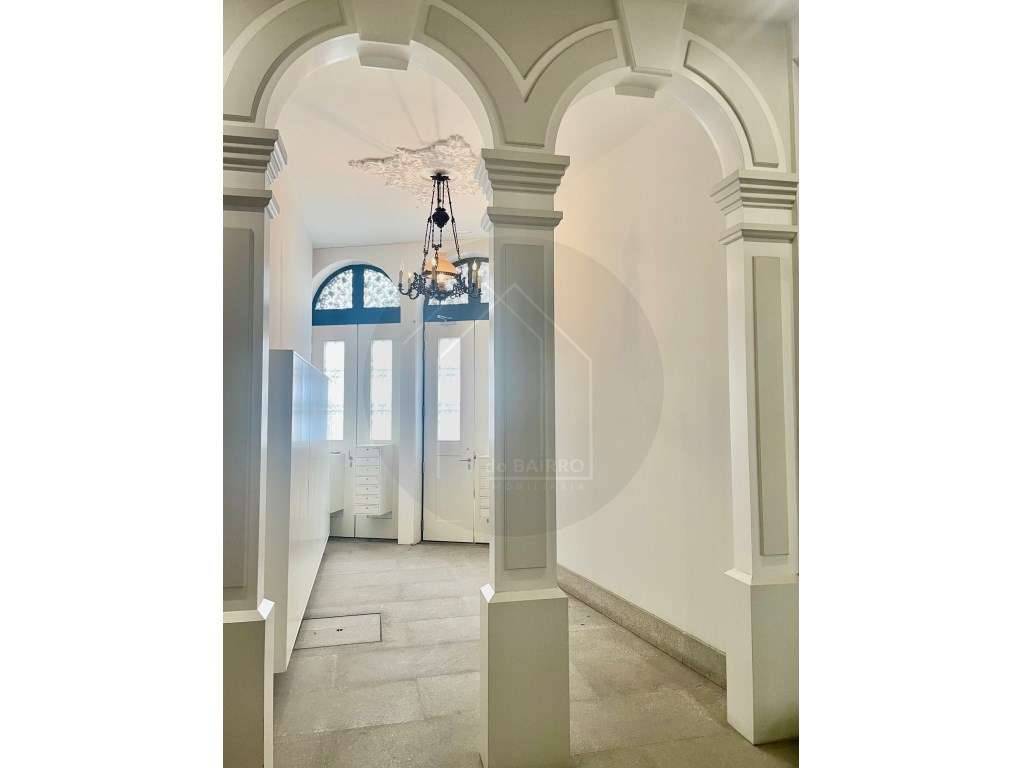 T1 Arrendamento ao metro do Heroísmo em prédio reabilitado, Porto - Grande imagem: 3/13