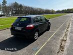 Toyota Auris 2.0 D-4D Premium - 2