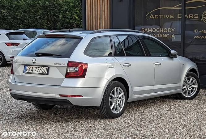 Skoda Octavia 2.0 TDI Clever DSG - 11