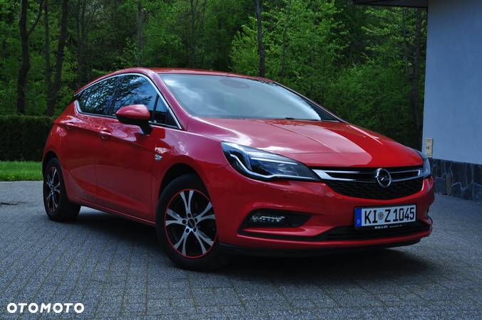 Opel Astra 1.4 Turbo Start/Stop Sports Tourer Innovation - 2