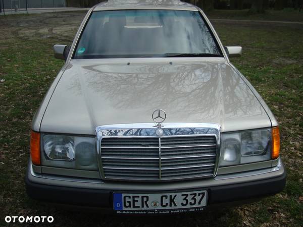 Mercedes-Benz W124 (1984-1993) - 2