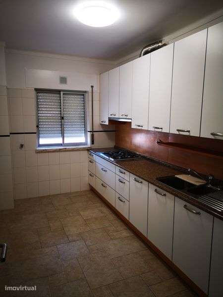 Apartamento T3 na Cotovia - Grande imagem: 5/11