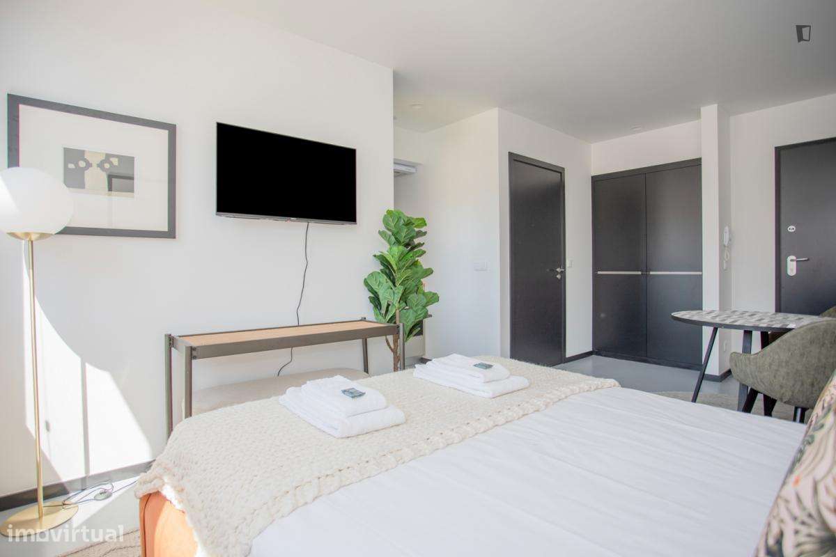 Estúdio - localizado em Santo Ildefonso Porto - Grande imagem: 4/10