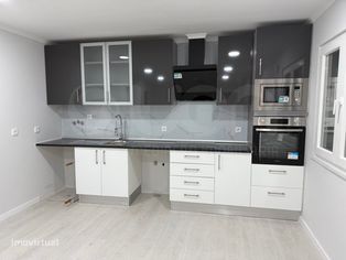 Moradia T3 Setúbal - Grande imagem: 2/16
