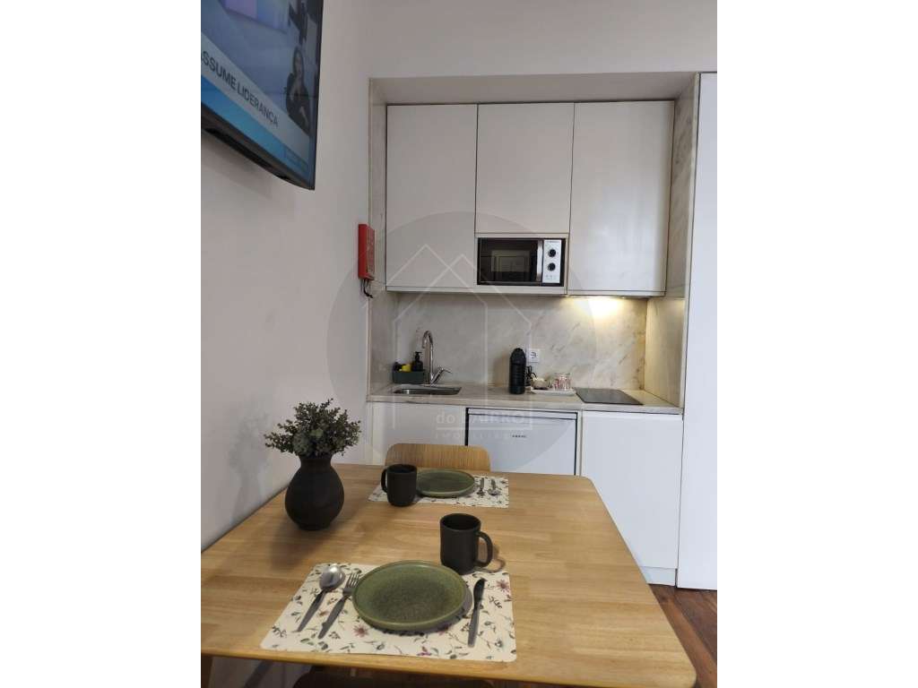 T0/Estúdio Renovado, Centro do Porto, ao Mercado do Bolhão-6