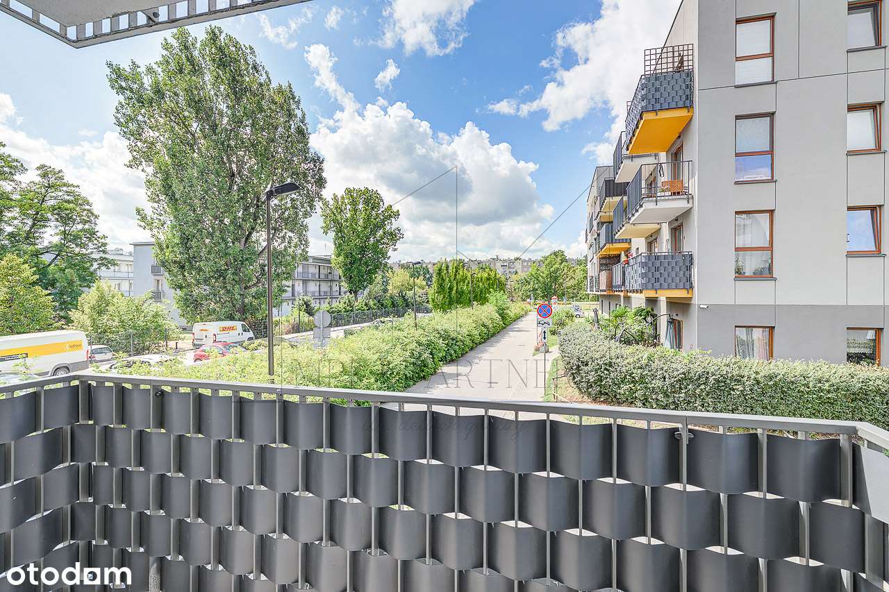 Narożne m2 z oddzielną kuchnią na strzeżonym, zamkniętym osiedlu!-4