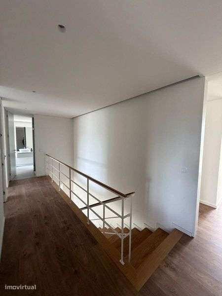 Moradia Nova V3 com piscina a 20 minutos do Porto - Grande imagem: 5/11