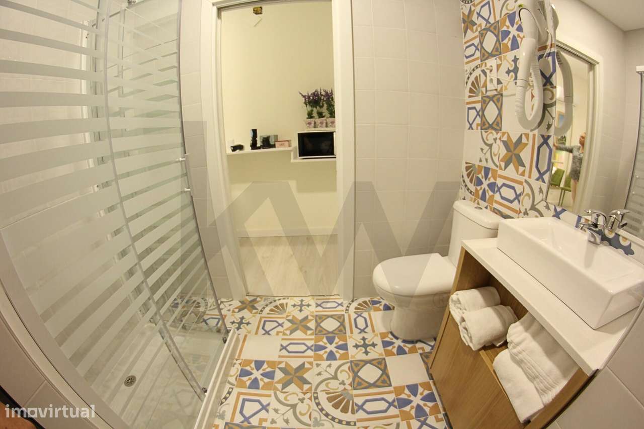 Venda de 2 Apartamentos renovados ao Marquês de Pombal - Lisboa - Grande imagem: 5/18