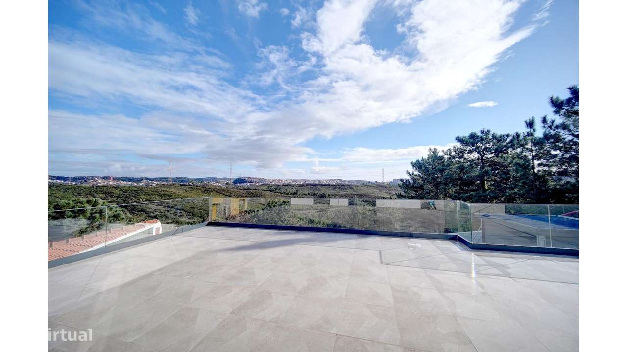 Moradia T4 na Serra de Casal de Cambra-17