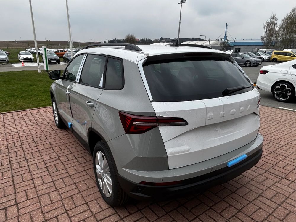 SKODA KAROQ Škoda Karoq Drive 1,5 TSI 150 KM 7-biegowa DSG