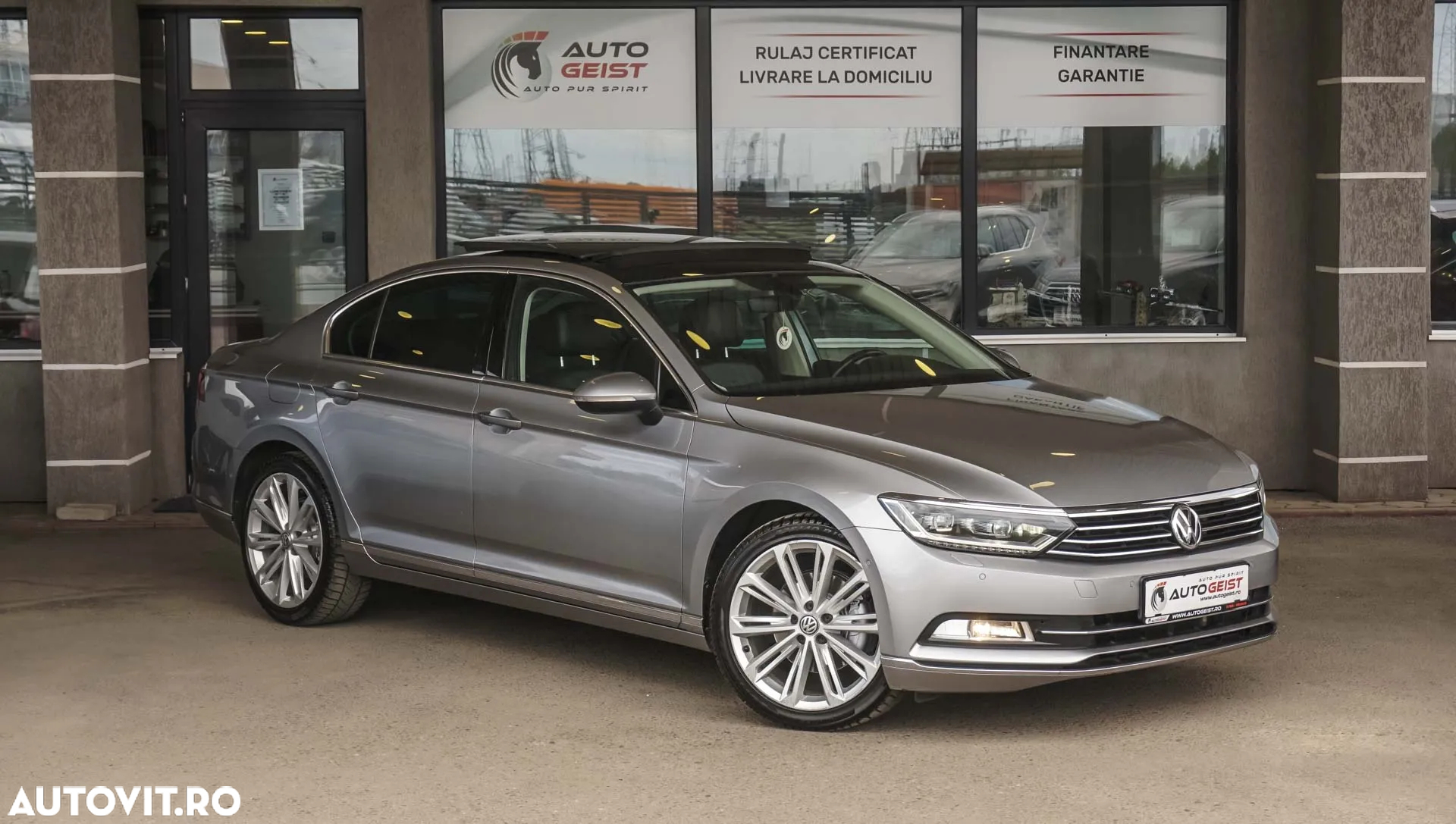 Volkswagen Passat 2.0 TDI DSG Comfortline - 3