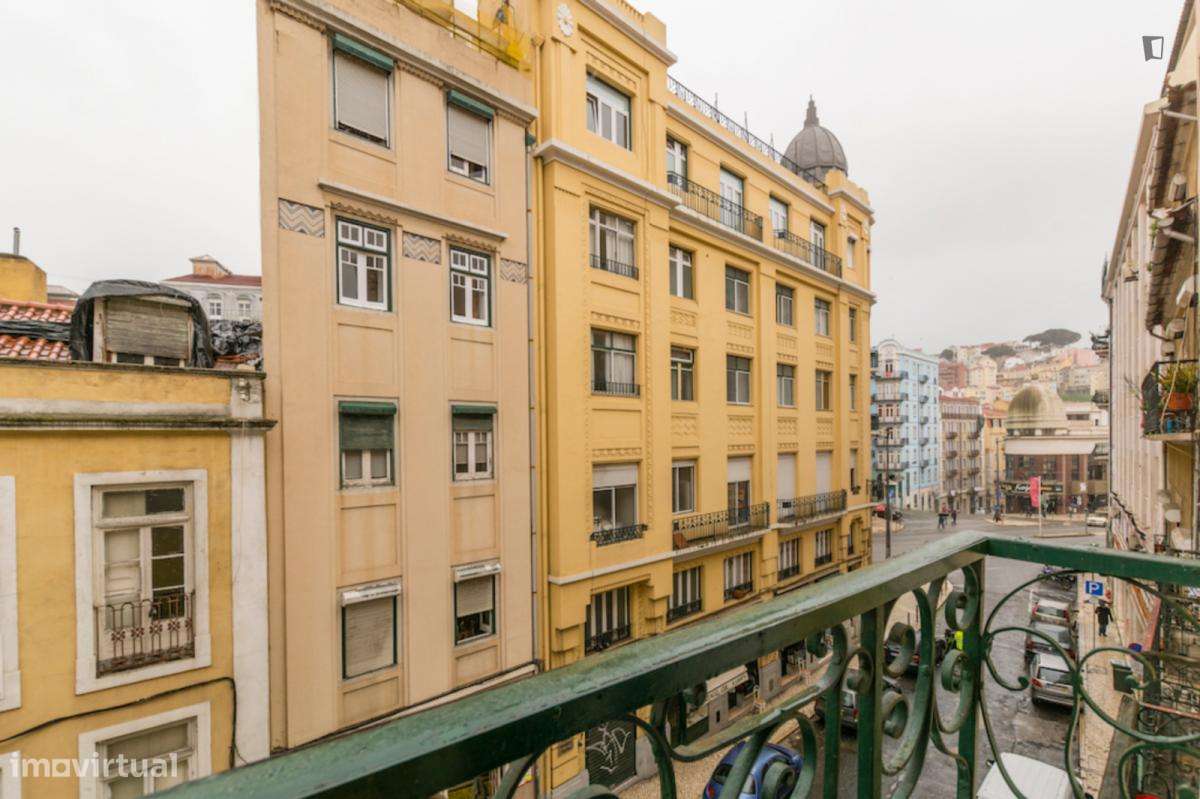 Apartamento com 3 quartos - localizado em Intendente Lisbon - Grande imagem: 2/6