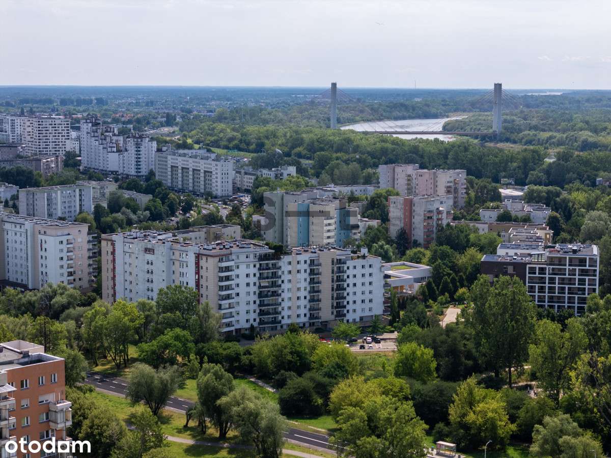 Wysokie na 3 metry 2 pokoje na ostatnim piętrze-14