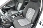 Kia Ceed 1.6 GDI DCT SW Spirit - 9