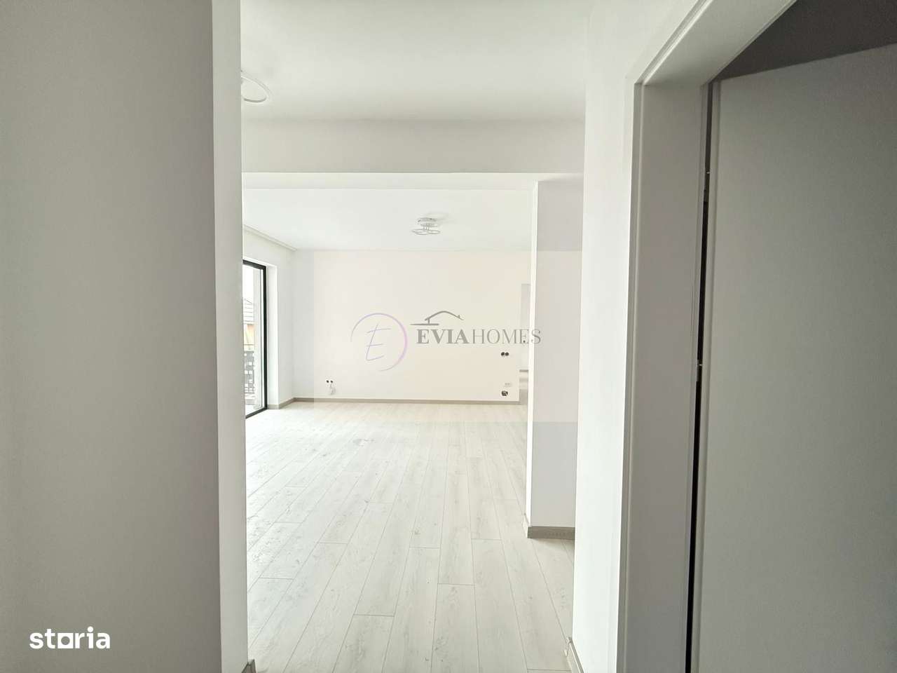 3 camere/2 băi/Parcare inclusă/Constructie premium-12