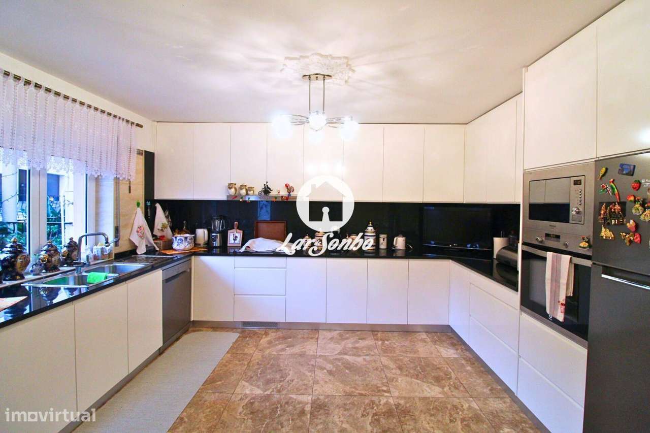 Moradia T6 com vista de mar