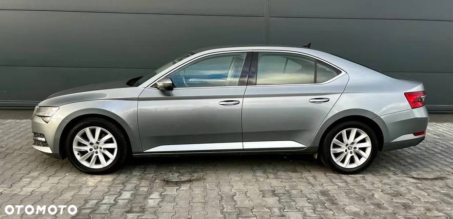 Skoda Superb 1.5 TSI Ambition - 10