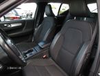 Volvo XC 40 2.0 D3 Momentum Plus Geartronic - 24