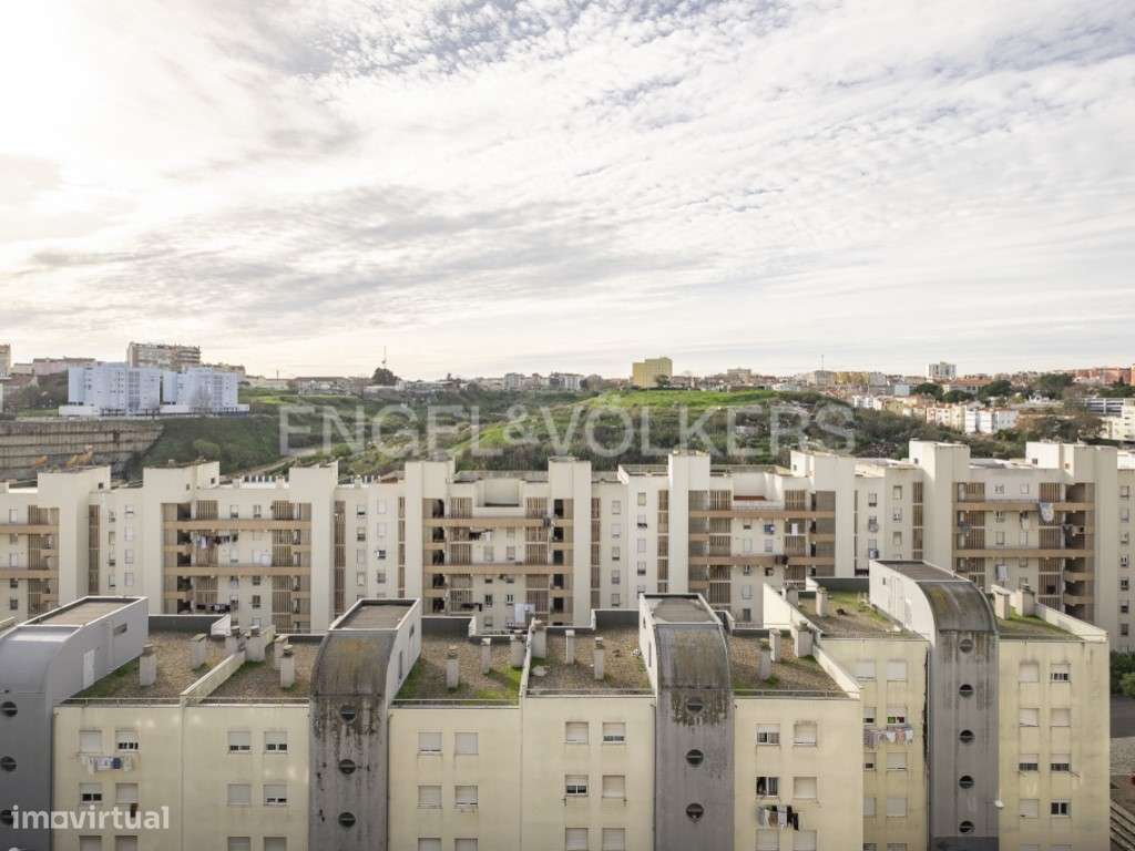 T2 remodelado com Vista Rio na Penha de França - Grande imagem: 4/30