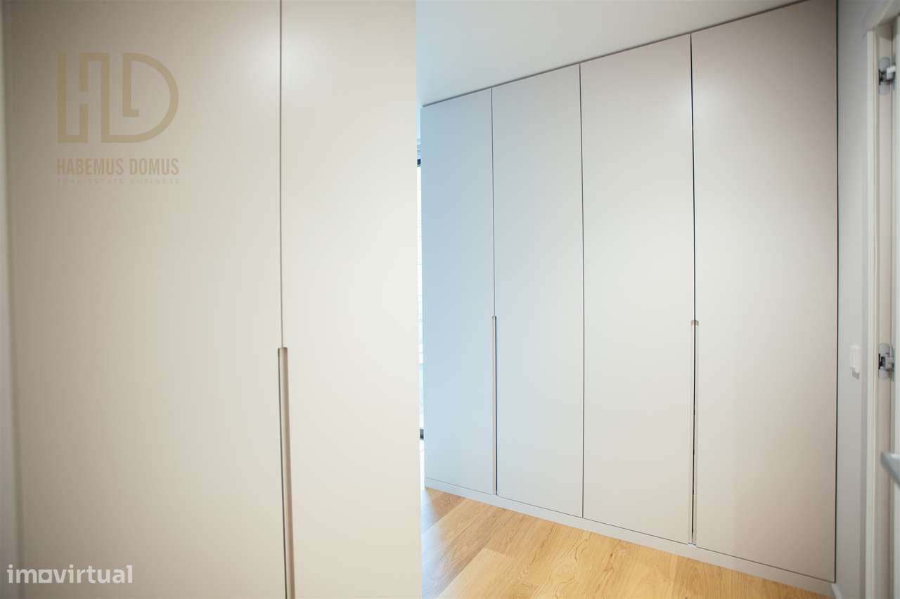 Apartamento T4 nos Jardins da Arrábida-24