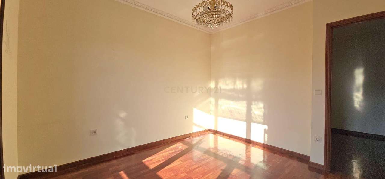 Moradia T4 Bi-Familiar em Primeira Linha de Mar – Vila do Conde-16