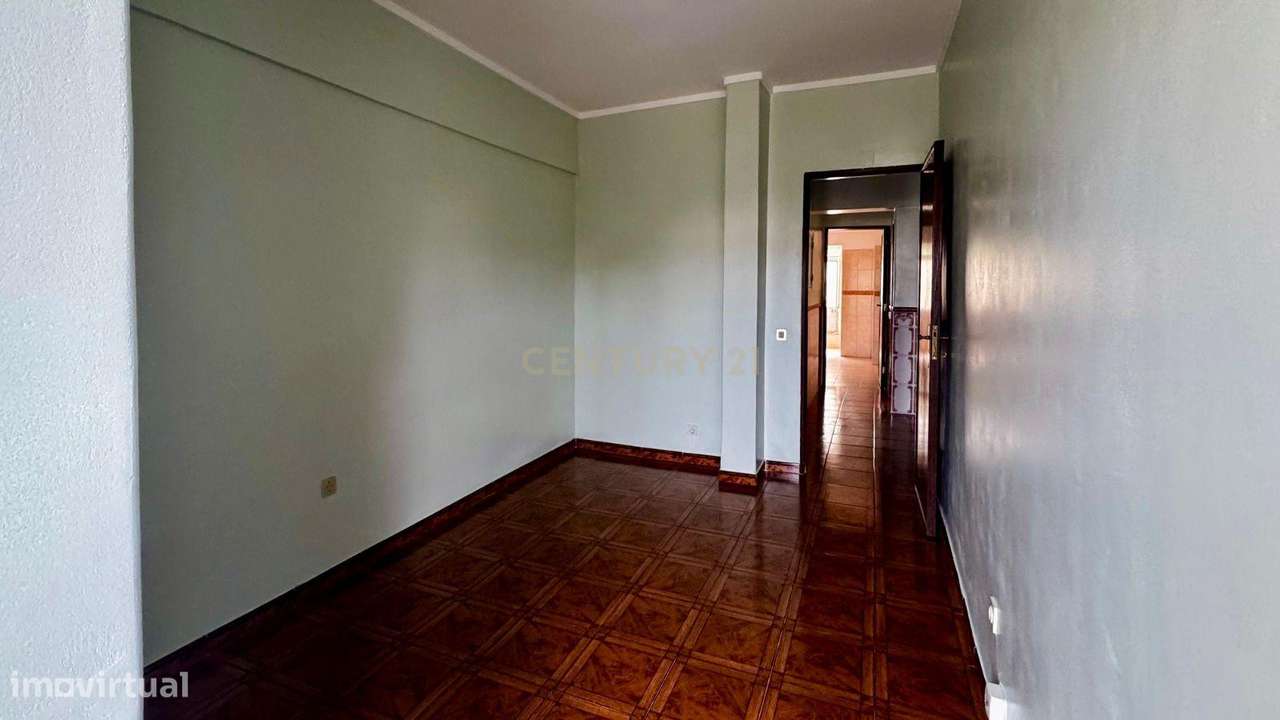 Apartamento T2 - Loures-7