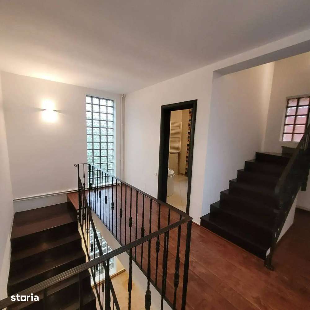 Vila de inchiriat Barbu Vacarescu-Titeica singur curte - Imagine principală: 3/20