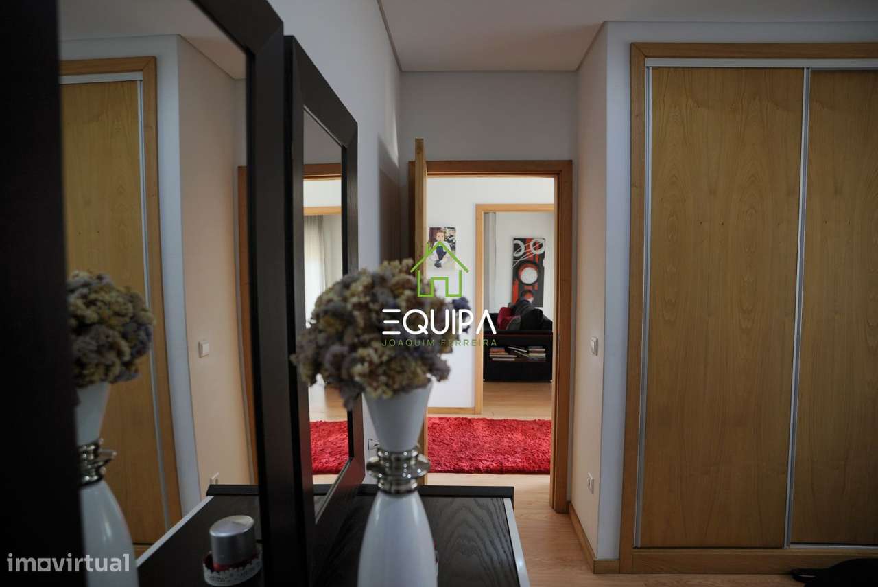 MORADIA ISOLADA T3+T2-10