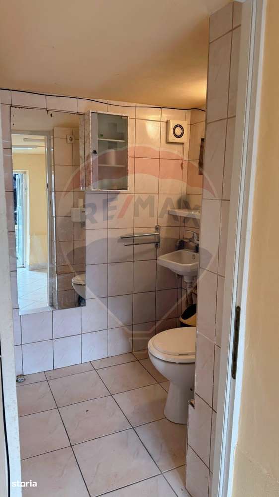 Spațiu comercial ultracentral de vanzare/inchiriere-3