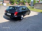 Toyota Avensis 1.8 VVT-i Combi - 5