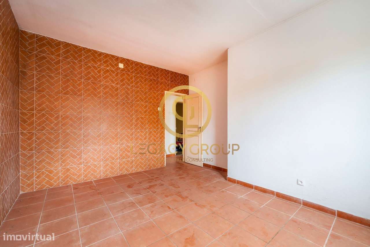 Prédio | Mexilhoeira da Carregação-7