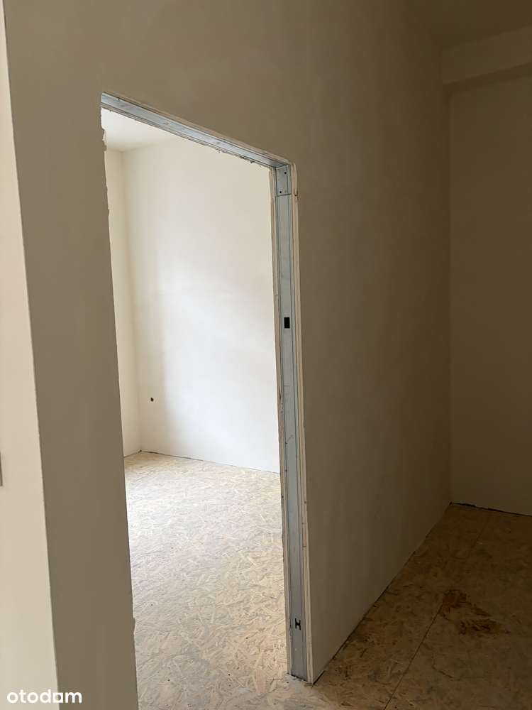 Po remoncie! Do wykończenia! Z Balkonem! Top Lokalizacja! - Pełny obrazek: 2/16