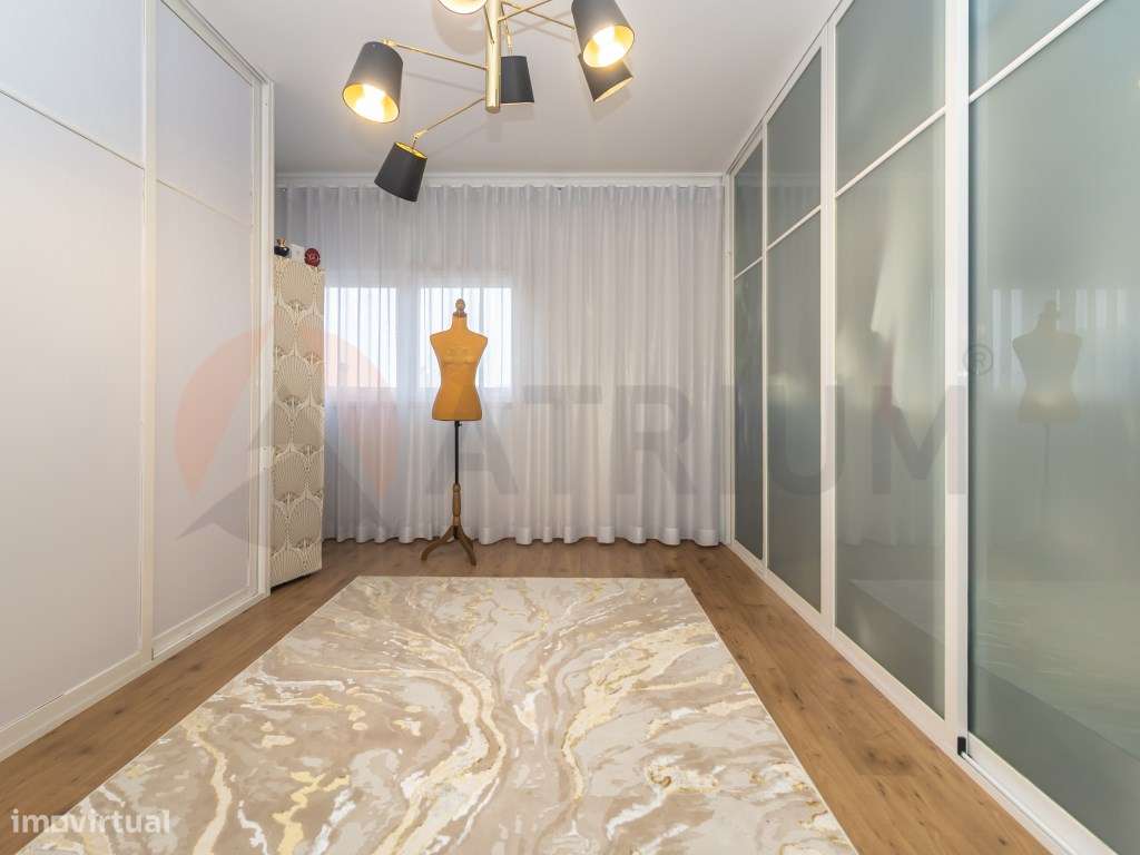 Exclusiva Moradia T6 com Quintinha, Piscina e Elevado Potencial de ...-42