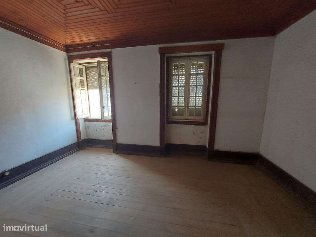 Moradia T4 com Terreno em Lourosa, Olv- Hospital. - Grande imagem: 5/13