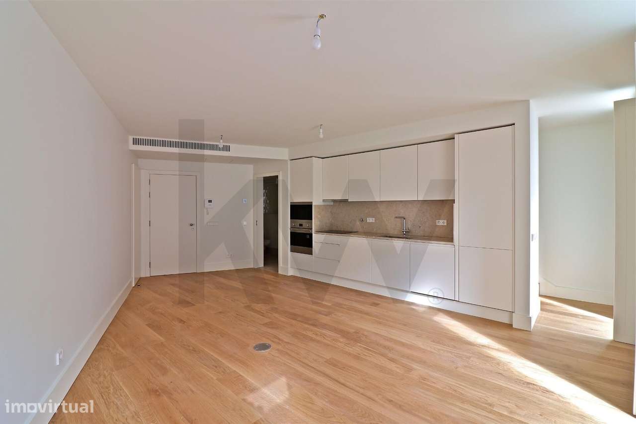 Apartamento T1 Duplex Elegante e Sofisticado em Lisboa - Grande imagem: 4/17