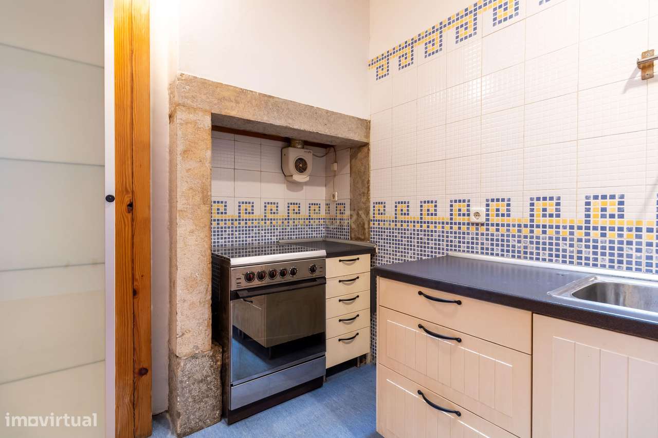 Apartamento na Rua Fradesso da Silveira – Alcântara, Lisboa-11