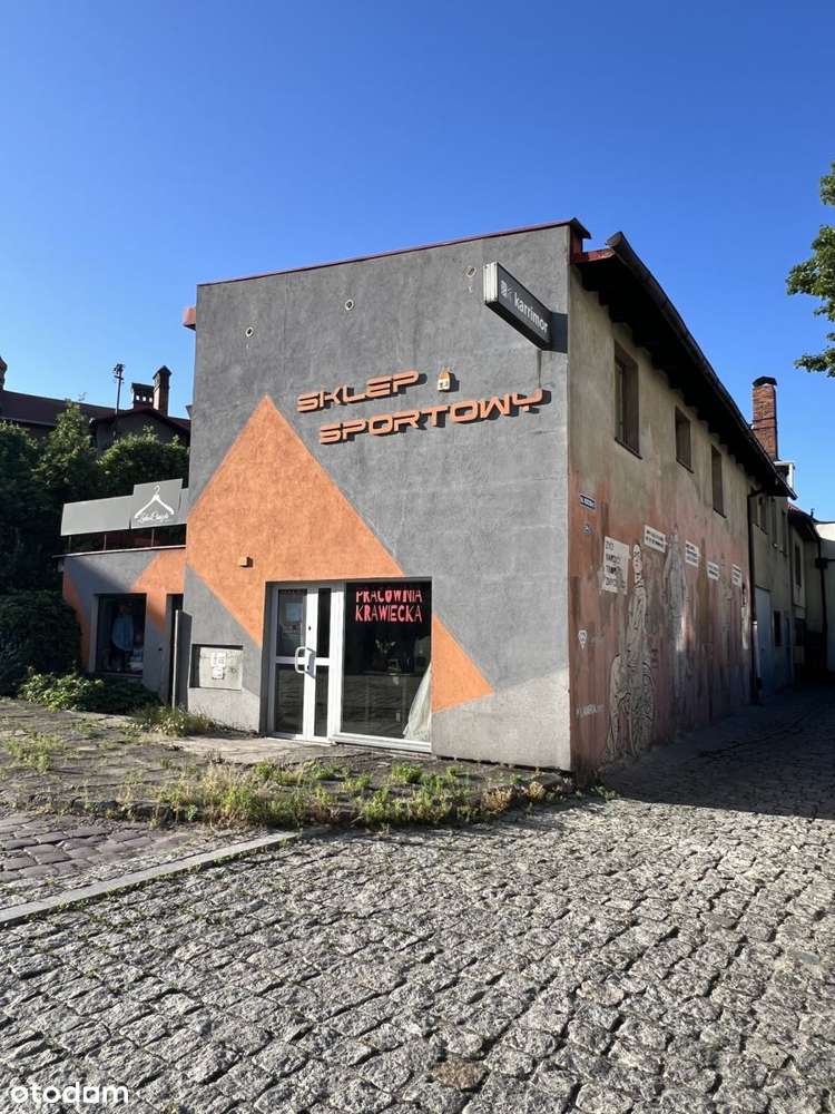 Dom w centrum Żywca z powierzchniami sklepowymi-4