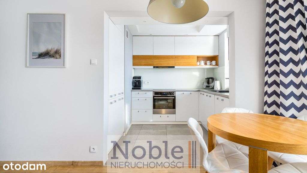 Dwupoziomowe, Taras, Miejsce w hali, Fikakowo-1