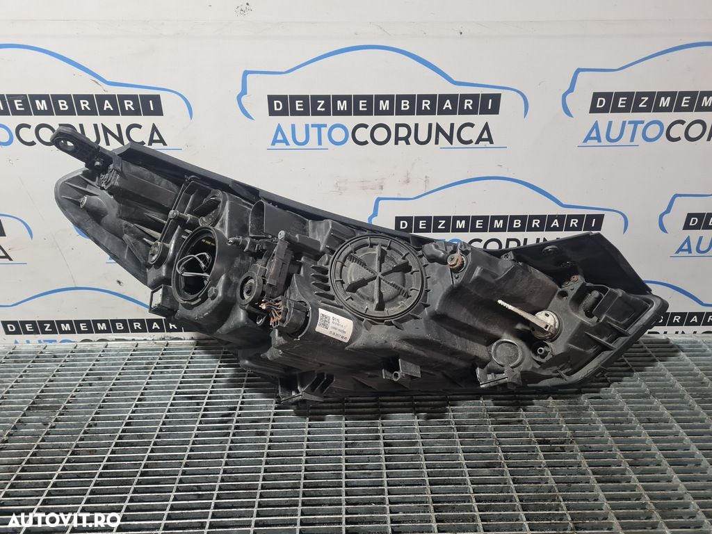 Far Stanga Hyundai Tucson III 2015 - 2018 SUV 4 Usi (932) Cu lupă D7921110A0 - 4