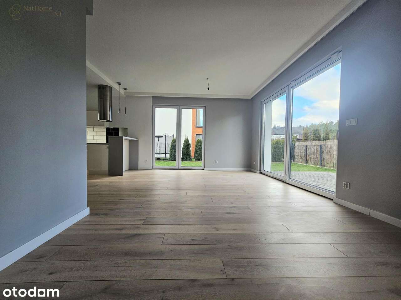 Nowoczesny dom z ogrodem w Kosakowie tuż przy lesie!-10