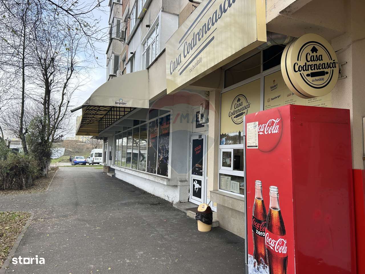 Spațiu comercial de 40mp de închiriat în zona Sud-Est - Imagine principală: 2/8