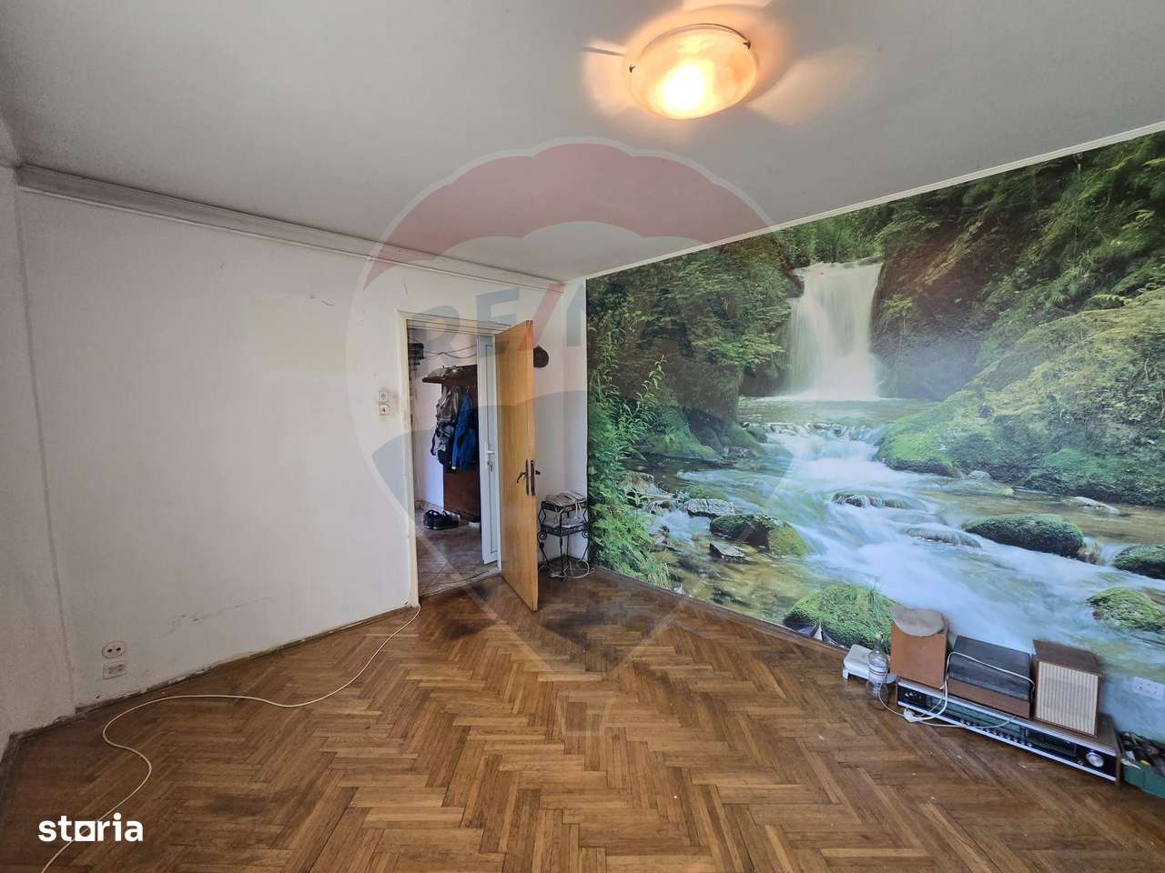 DE VANZARE Apartament cu 3 camere în zona Titan - Imagine principală: 2/20