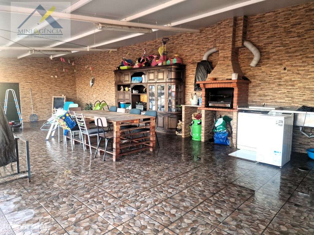 Moradia Isolada T4 com lote de 4454 m2 em Cajados-9