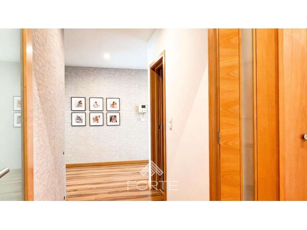 Apartamento T3 em Nogueira da Regedora-10