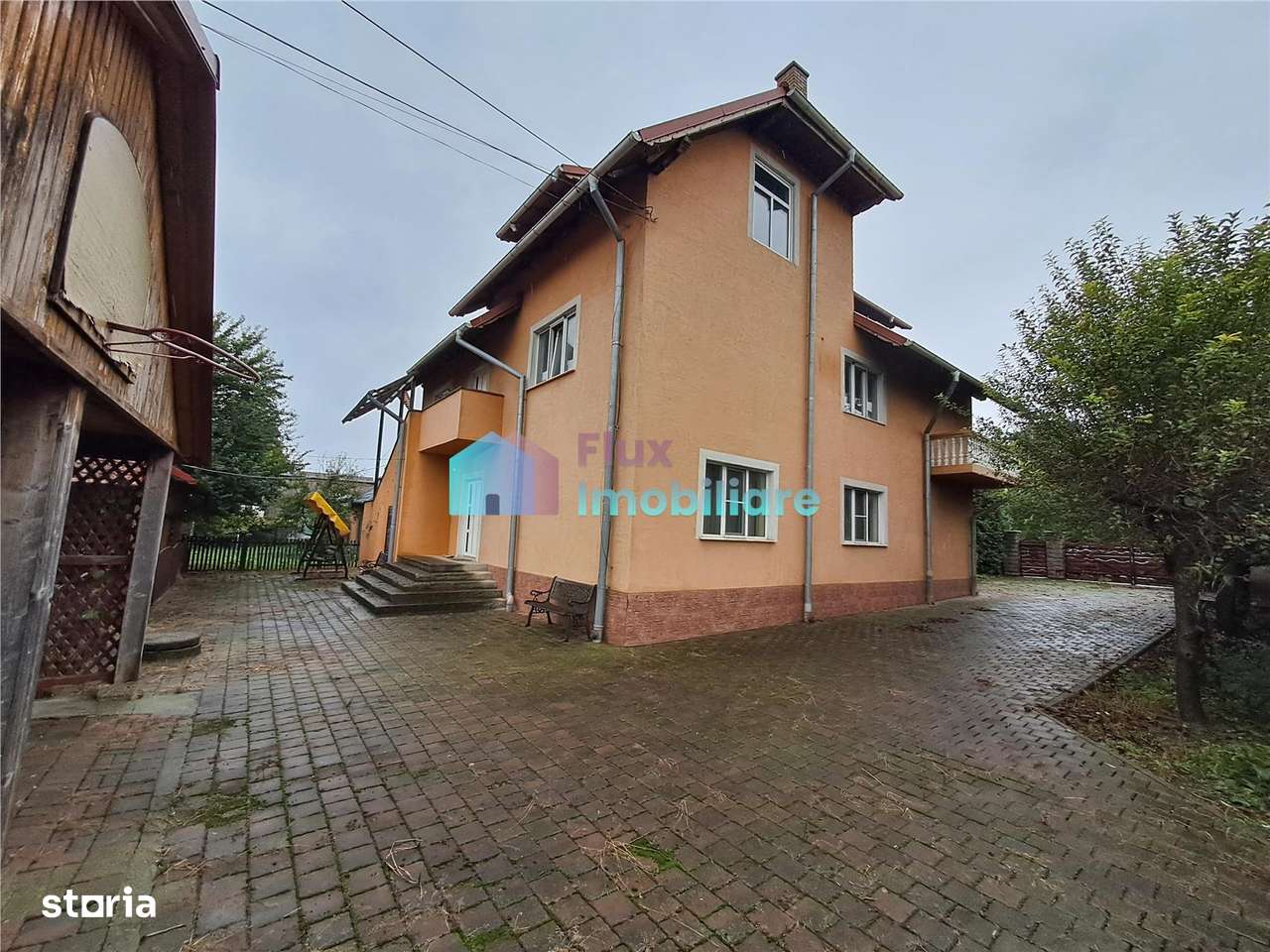 Vila spatioasa Itcani-15